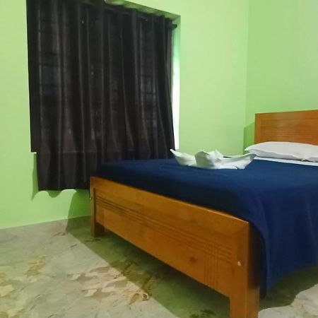Empire Homestay Kalpetta Esterno foto